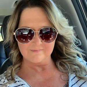 Meet your Posher, Jodie